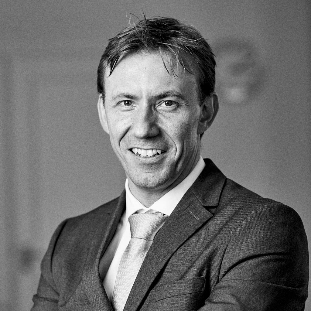 VMI Management - Riaan Diener