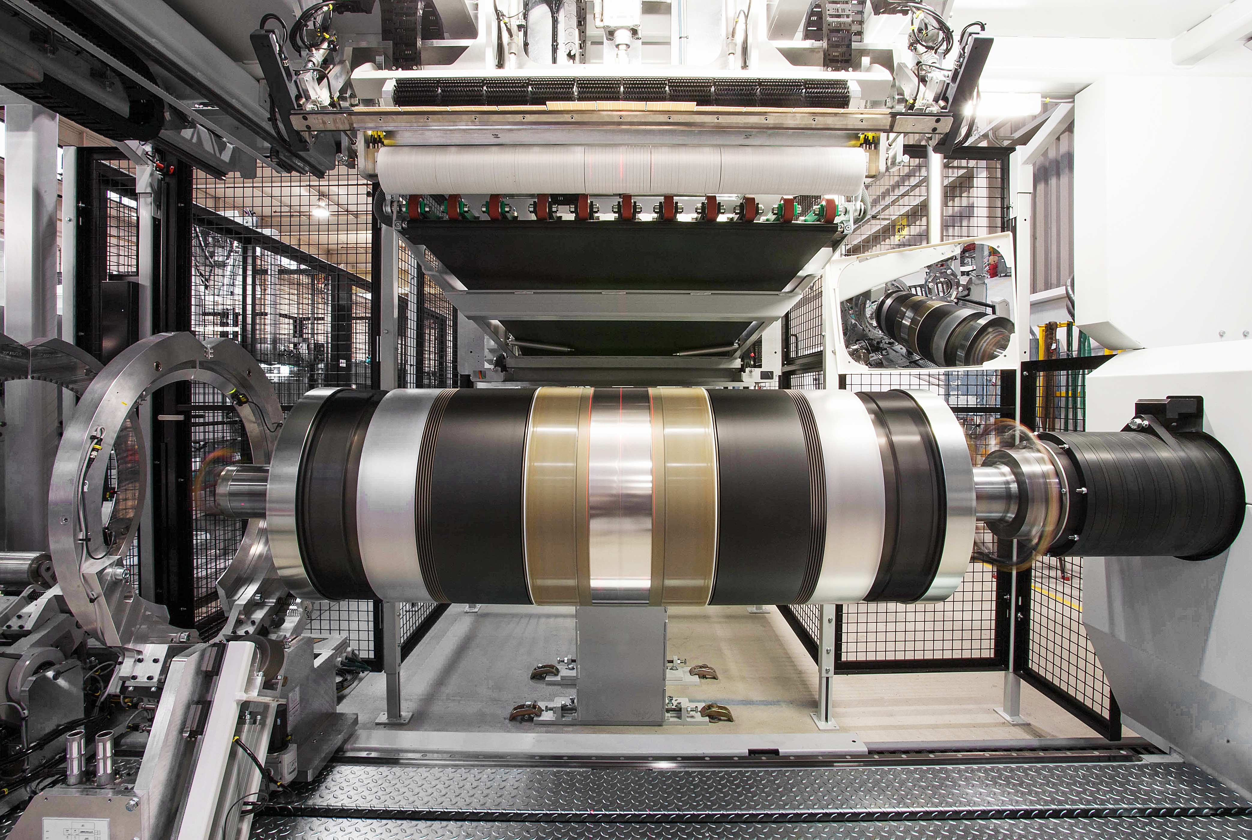 VMI EXXIUM radial passenger tire building machine